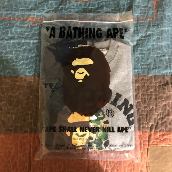 BAPE College Split Crewneck - Picture 2 of 12